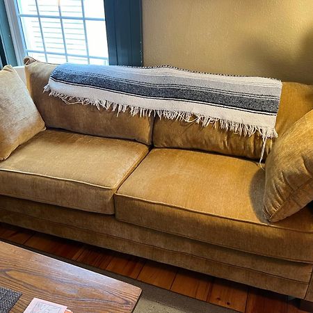 First Floor Apt With River View Hallowell Экстерьер фото
